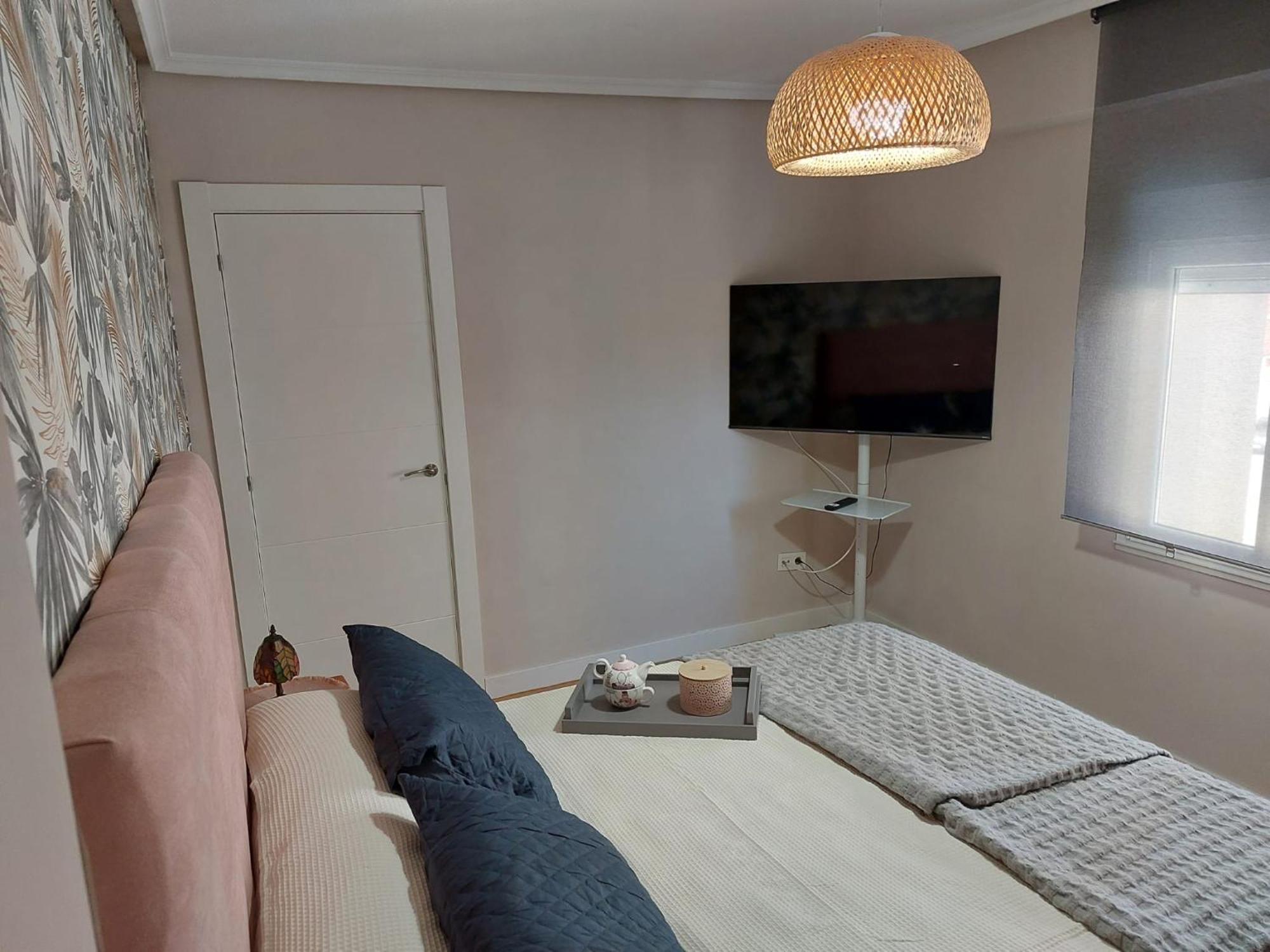Piso En El Centro Apto 5 Personas Con Garaje Privado Avilés Extérieur photo