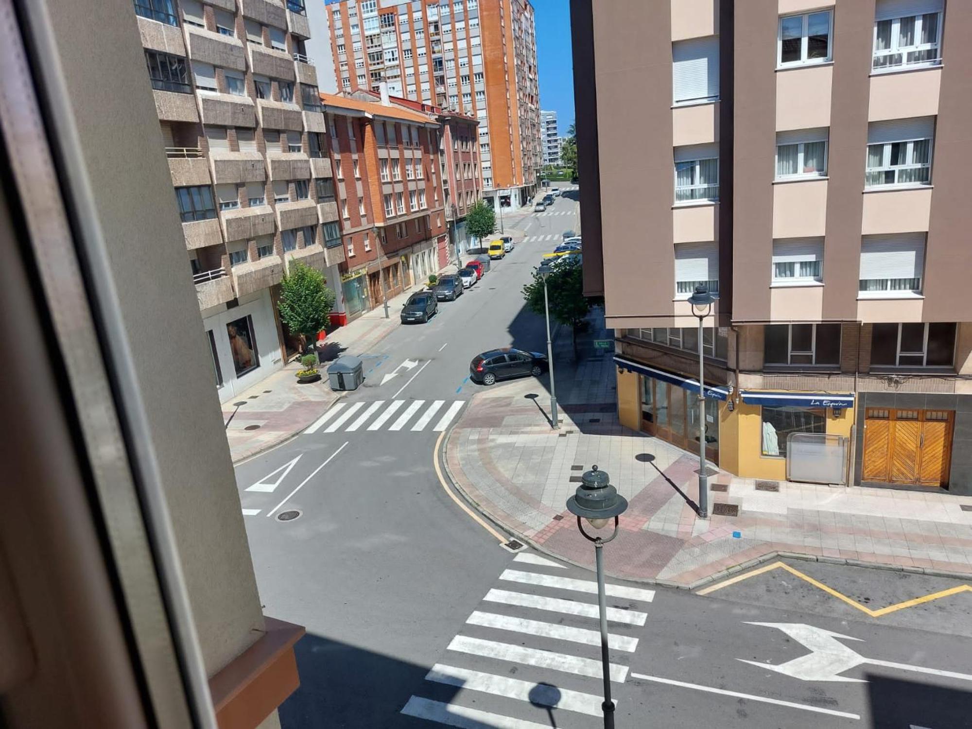 Piso En El Centro Apto 5 Personas Con Garaje Privado Avilés Extérieur photo